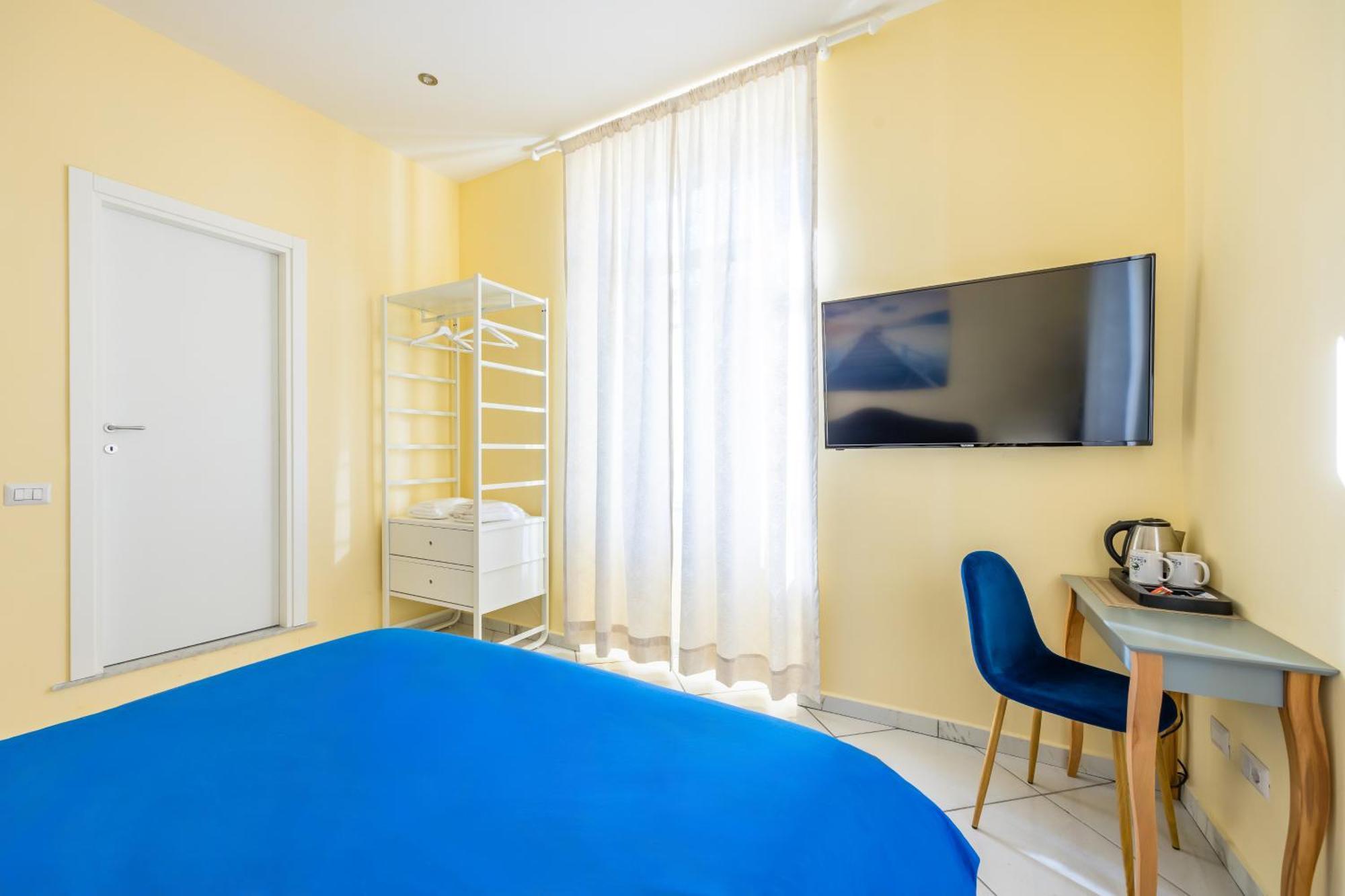 Bed and Breakfast La Casa Di Bruno Napoli Экстерьер фото